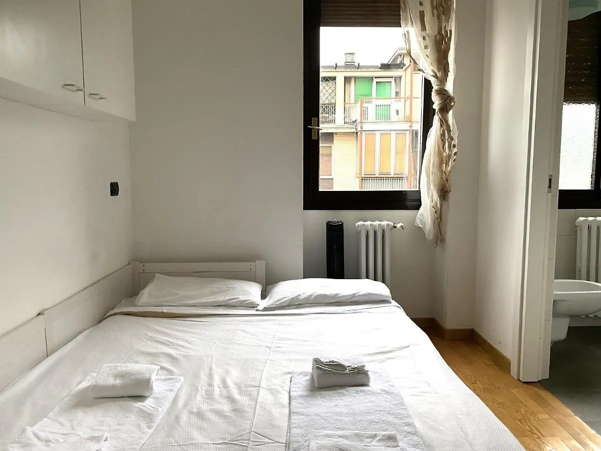 Apartment Comfy Studio Near The Central Station Milan